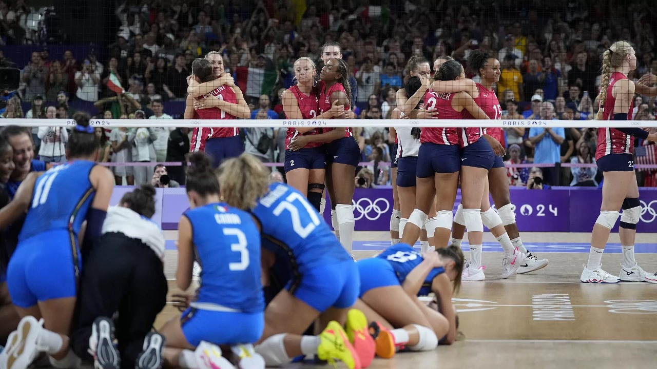 İtaliyanın qadın voleybolçulardan ibarət milli komandası olimpiya çempionu oldu