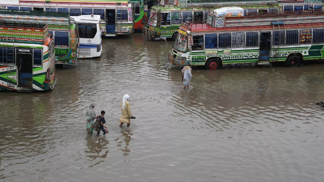 Pakistanda musson yağışları nəticəsində 260 nəfər öldü