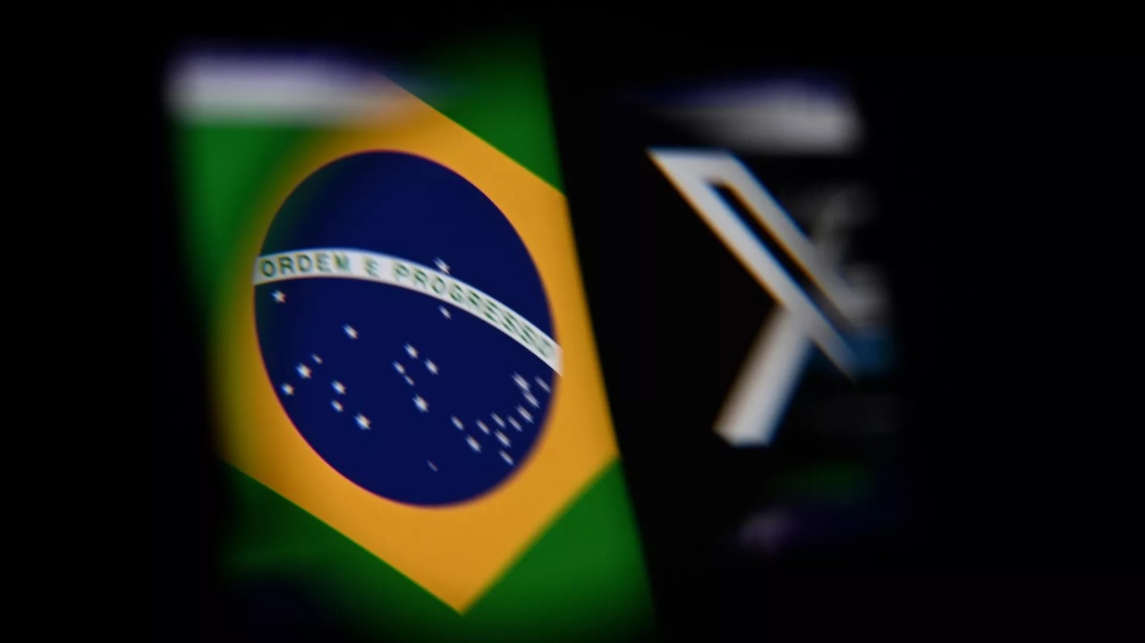 Braziliya “X”in ölkədəki fəaliyyətini dayandırdı