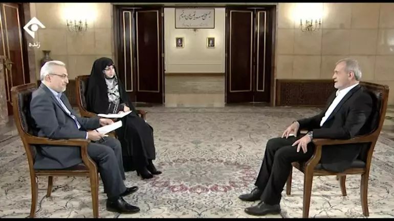 İran prezidenti Pezeşkian ilk müsahibəsini verib