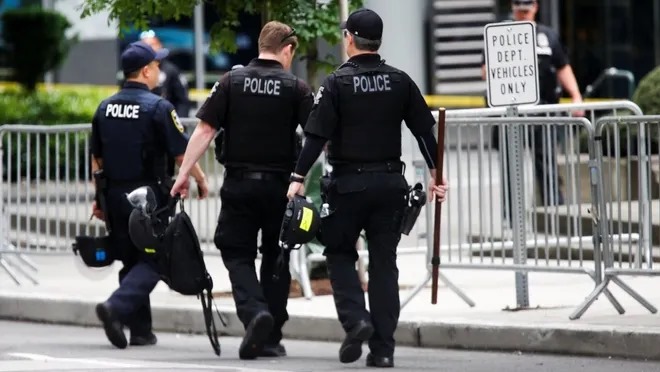 ABŞ-da məktəbə silahlı hücum: 4 ölü 9 yaralı var