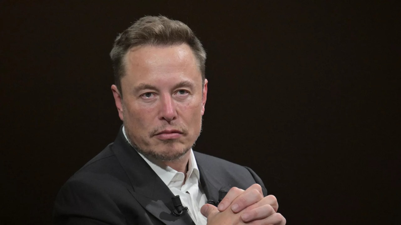 Musk: “ABŞ sürətlə iflas edir”