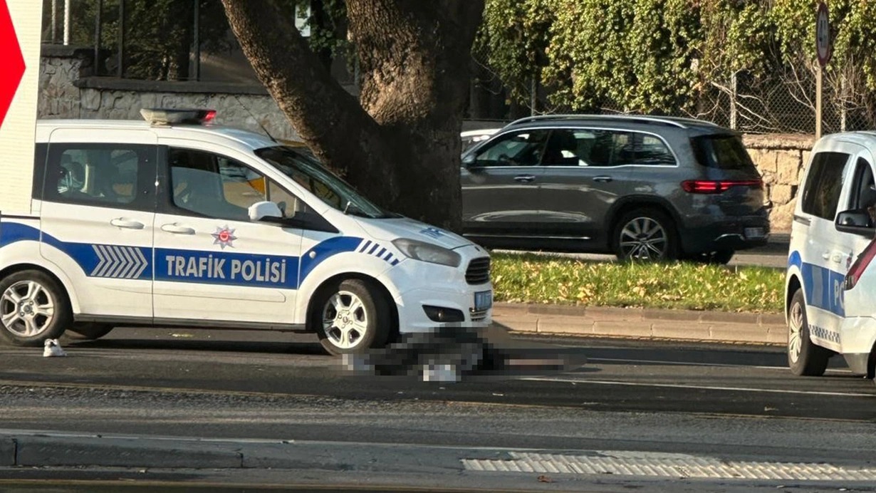 Avtomobilin vurduğu skuter sürücüsü dünyasını dəyişdi