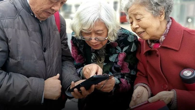 Çin pensiya yaşını tədricən artıracaq