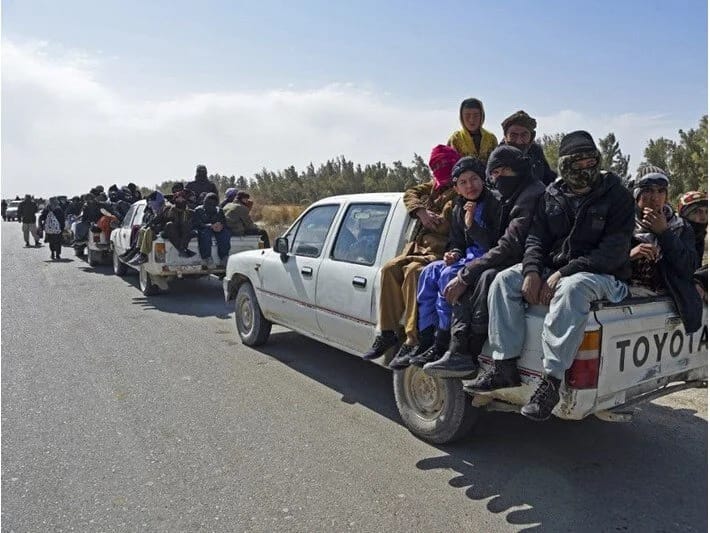 İran 2 milyon qeyri-qanuni immiqrantı deportasiya edəcək