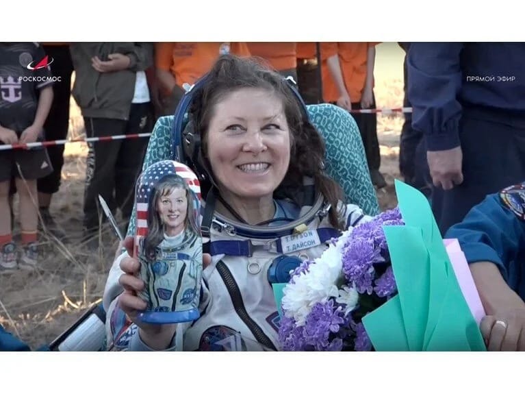 374 günlük kosmik macəra sona çatdı: Rusiya kosmonavtları Yerə qayıtdılar