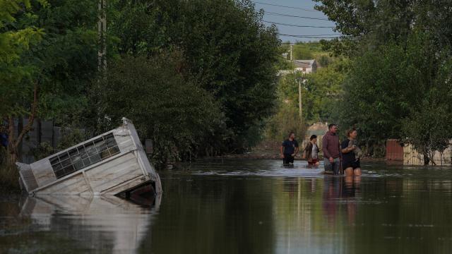 İqlim dəyişikliyi Avropada daşqınların ehtimalını iki dəfə artırıb