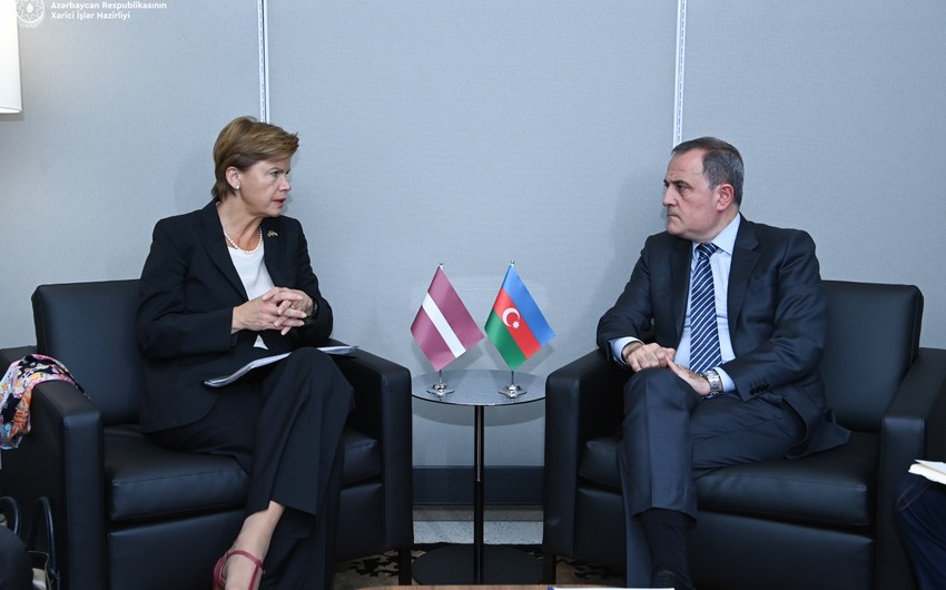 Azərbaycan və Latviyanın XİN başçıları regional və beynəlxalq təhlükəsizlik məsələlərini müzakirə ediblər - YENİLƏNİB