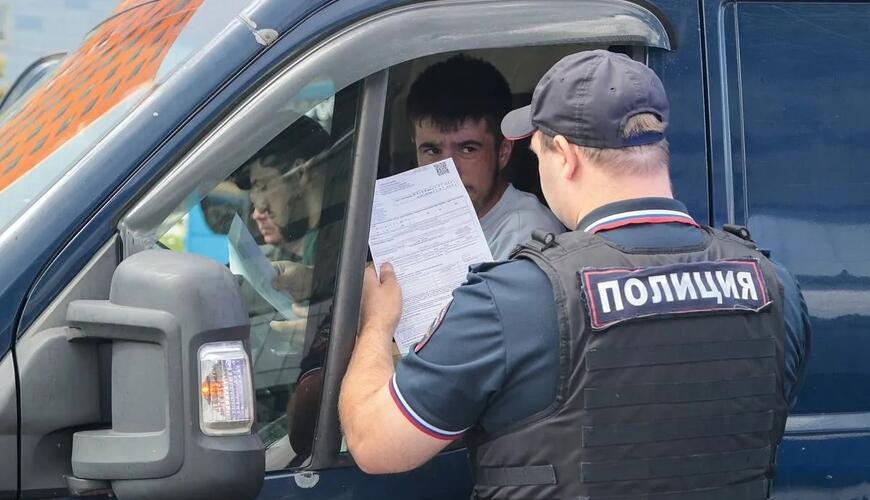 Rusiyada işləyən azərbaycanlıların NƏZƏRİNƏ - Gələn ildən bu qadağalar olacaq