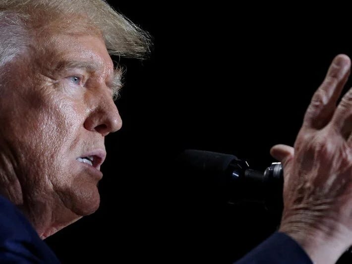 Tramp Haitili immiqrantları deportasiya edəcəyini vəd edir