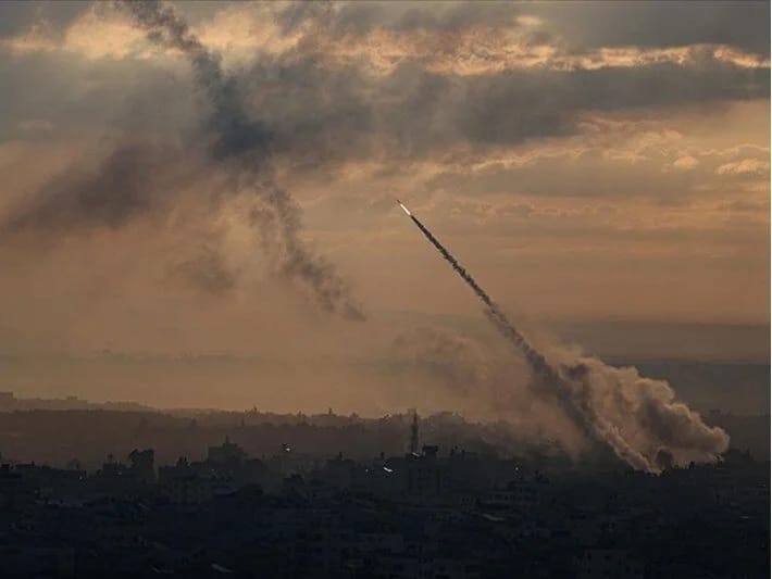 HƏMAS Təl-Əvivi raket atəşinə tutdu