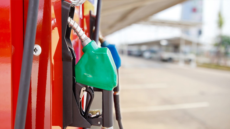 Azərbaycanda bu şirkətin “zapravka”larının 50 faizi bağlandı