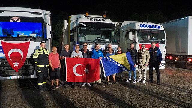 Türkiyədən Bosniya və Herseqovinaya kömək əli: fəlakət bölgəsinə 5 yük maşını göndərilib