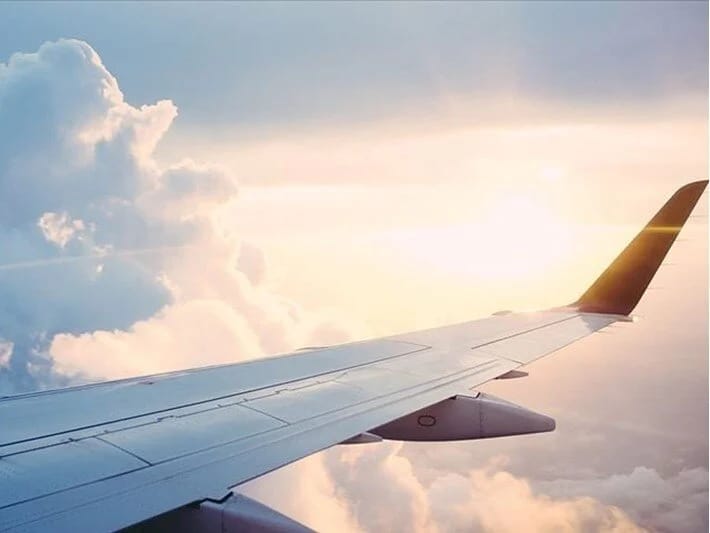 İranda uçuş təhlükəsizliyi ilə bağlı yeni qərar: Mobil telefonlardan başqa cihazlara qadağa qoyulub