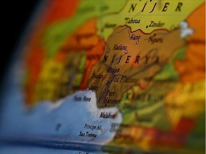 Nigeriyada yanacaq tankeri partlayıb