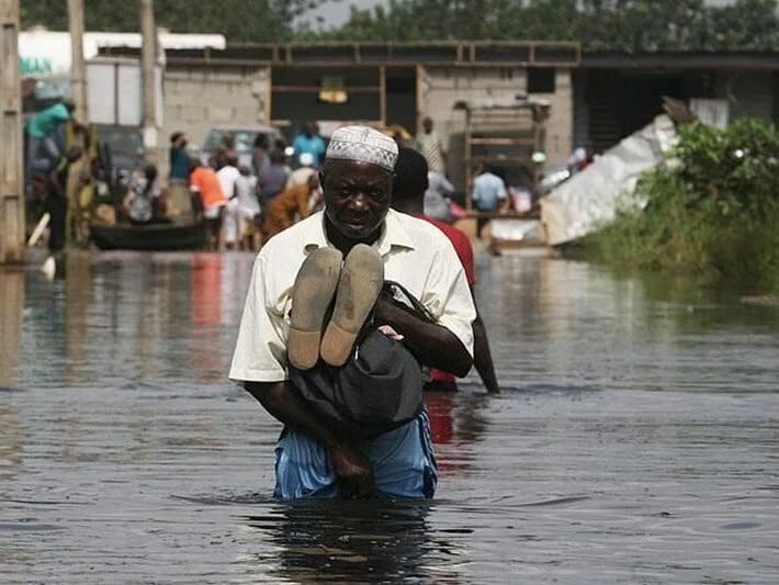 Nigeriyada daşqın fəlakəti: 2 milyondan çox insan evlərindən didərgin düşüb 