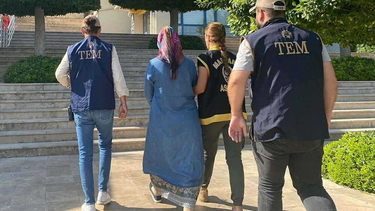 Qaçaq məhkum gizləndiyi evdə yaxalandı