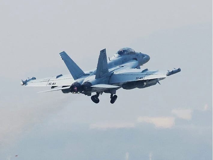 ABŞ-da döyüş təyyarəsi qəzaya uğrayıb