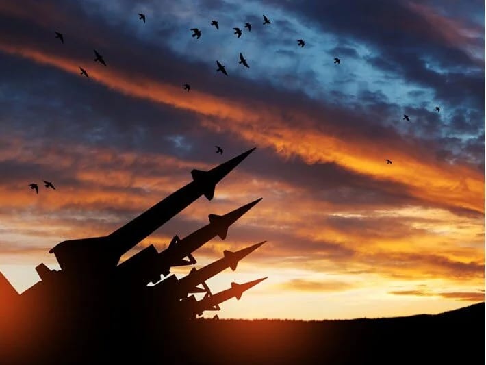 Nüvə müharibəsi riski qapıdadır: