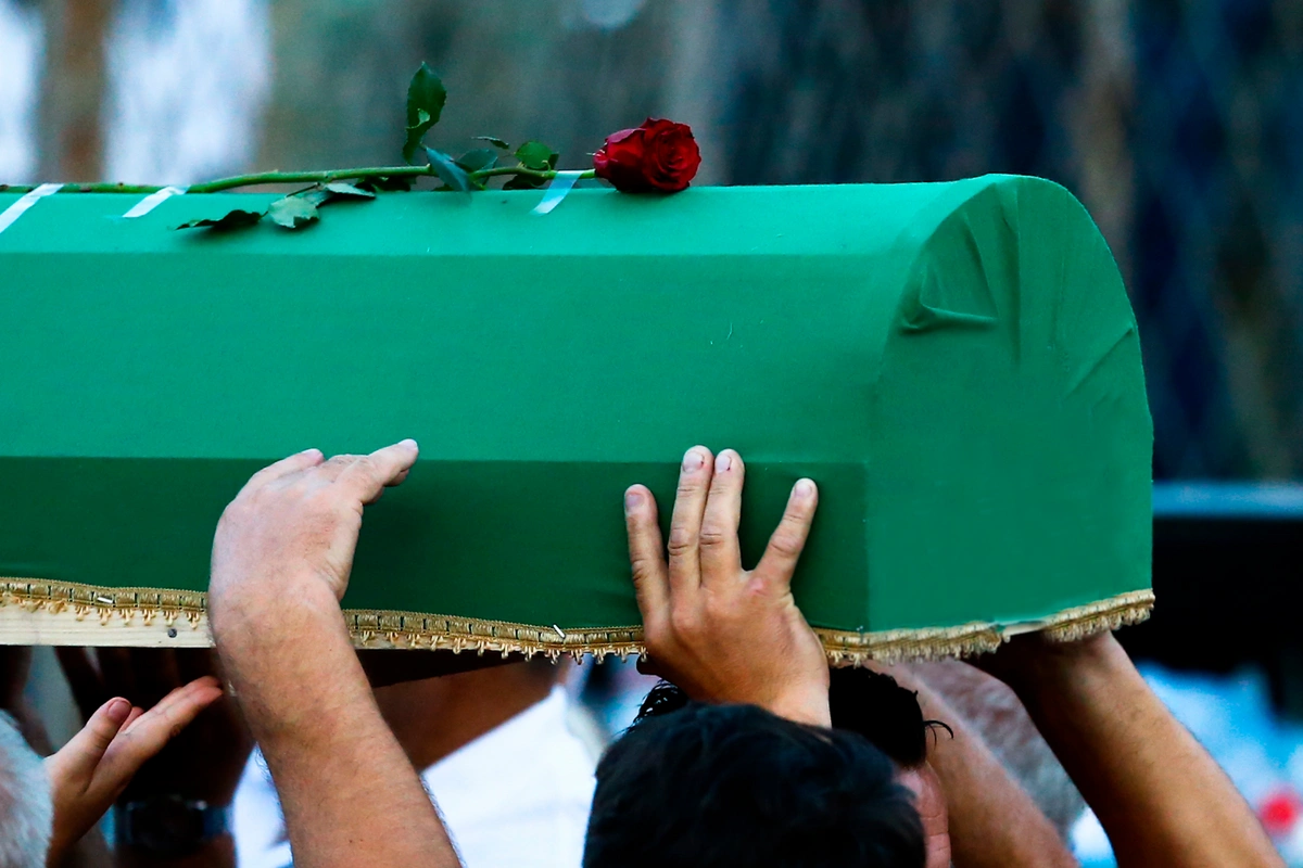 Azərbaycanda tələbə qəfil vəfat etdi - FOTO