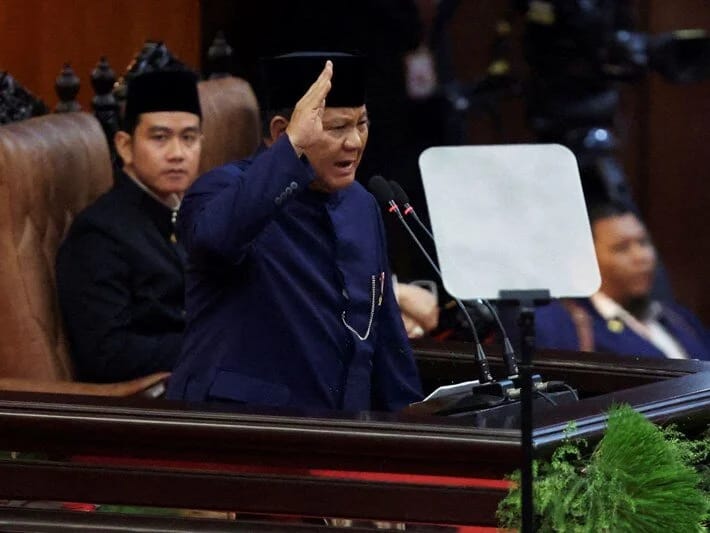 İndoneziyada yeni dövr: Prabowo Subianto and içdi 