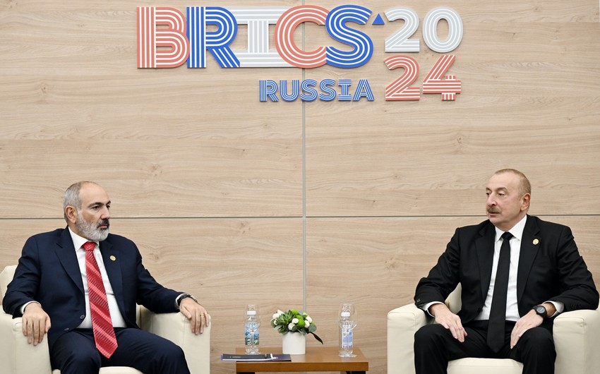 Kazanda İlham Əliyevlə Nikol Paşinyanın görüşü olub - YENİLƏNİB