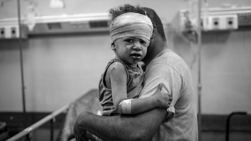 Qəzzada vəziyyət daha da gərginləşir - Xəstəxanalarda uşaq həkimi tapılmır