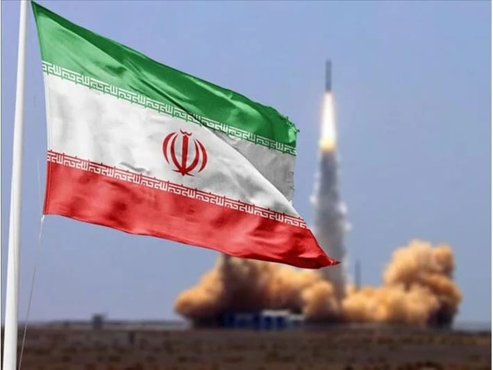 İran müdafiə xərclərini üç dəfə artırmaq qərarına gəlib