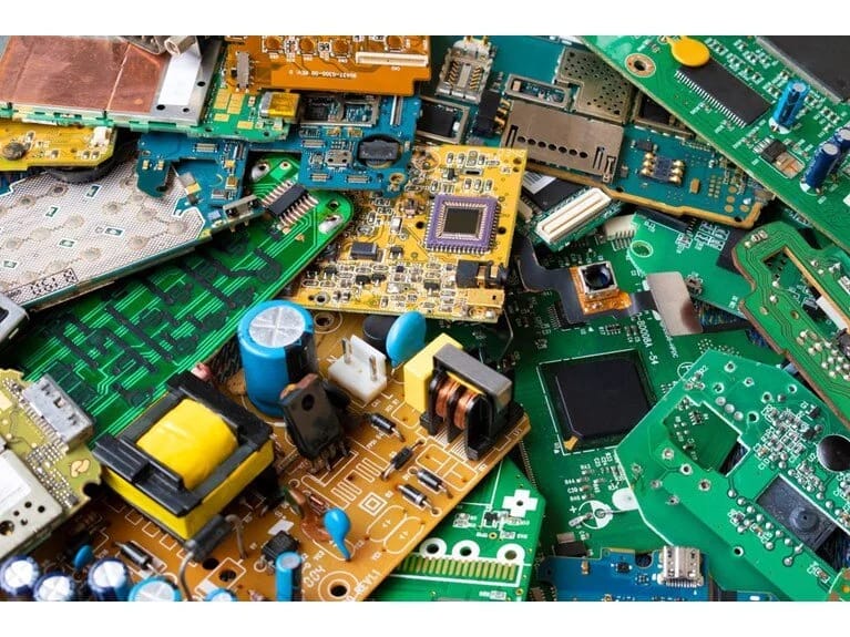 Çağımızın təhlükəsi: Dünya elektron tullantılarla dolu zibilliyə çevrilə bilər!