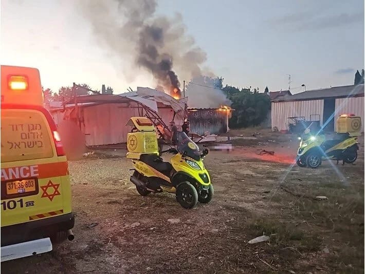 Hizbullahdan İsrailə raket hücumu: 2 ölü