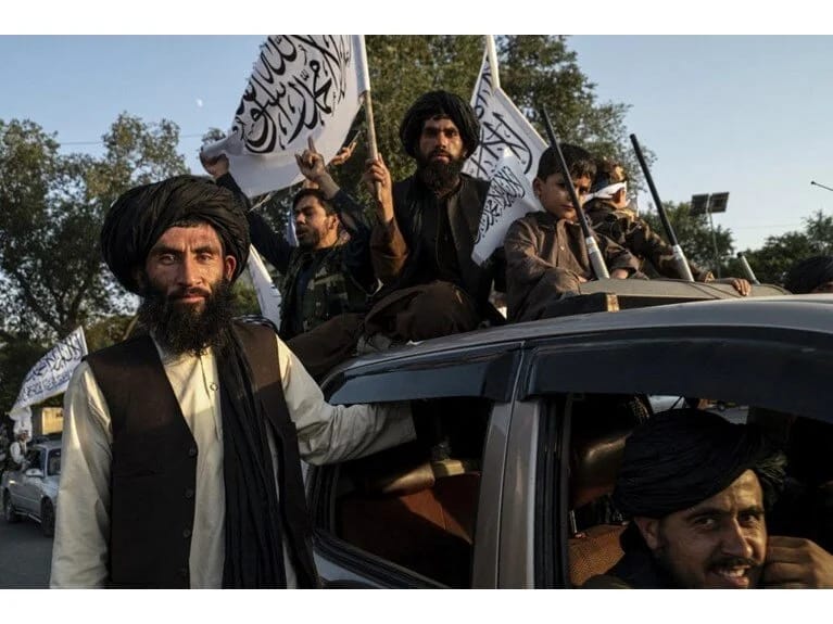 Onları ictimai yerdə güllələyərək edam etdilər: İnsanları bu “tədbirdə” iştirak etməyə çağırdılar