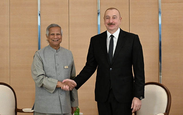 Prezident görüşlər keçirir - Fotolar - Yenilənib