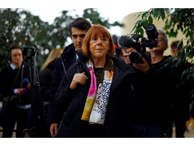 Fransanı silkələyən qrup zorlama işi: