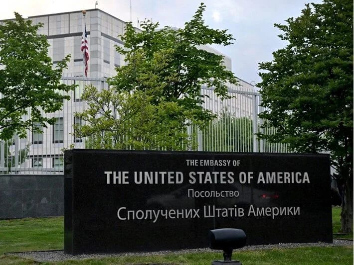 ABŞ Kiyev səfirliyini bağladı: Rusiya istənilən vaxt hücum edə bilər 