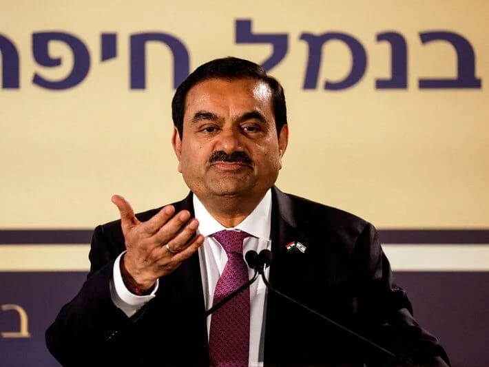 ABŞ hindistanlı milyarder Adanini rüşvət və fırıldaqçılıqda ittiham edir