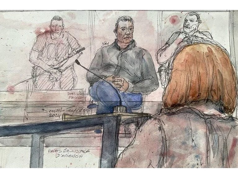 Fransanı sarsıdan qrup zorlama hadisəsi: O, qızının yarıçılpaq fotolarını da çəkdi!