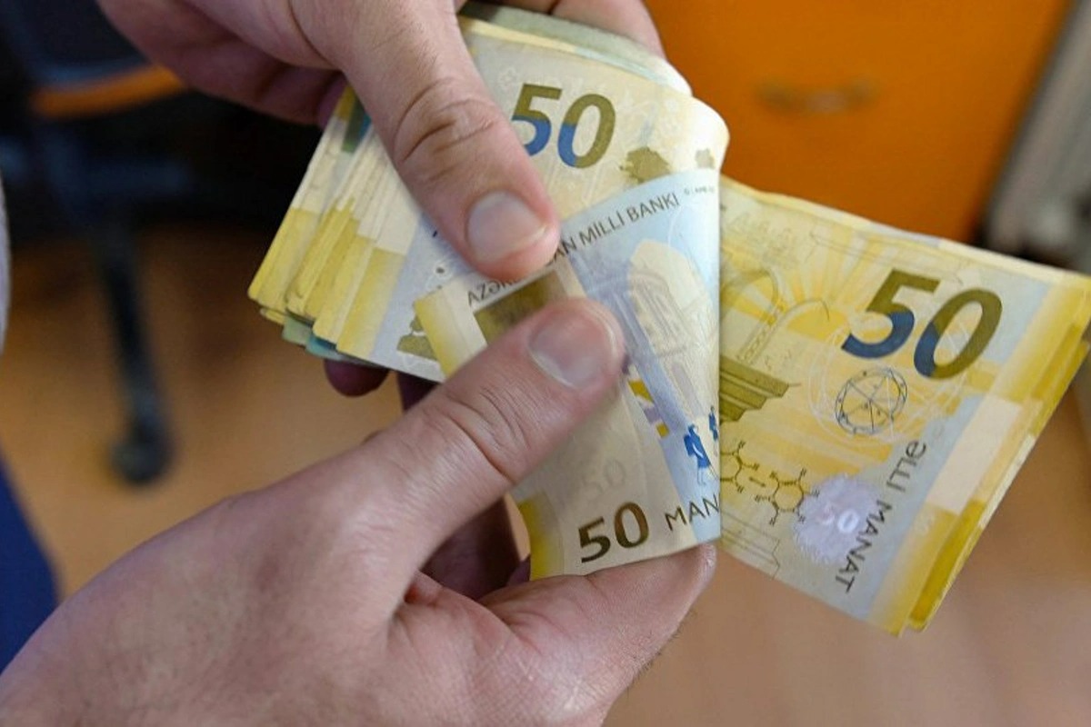 Azərbaycanda bu şəxslərə 285 manat veriləcək - Yanvarın 1-dən...