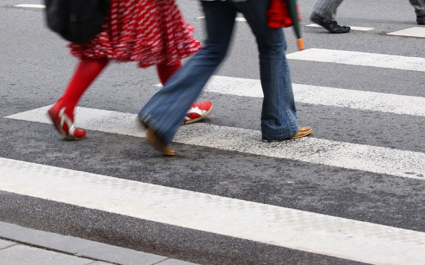 Mingəçevirdə avtomobil piyadanı vuraraq öldürüb