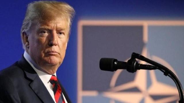 Tramp Meta şirkətinin rəhbəri Zukerberqlə görüşüb