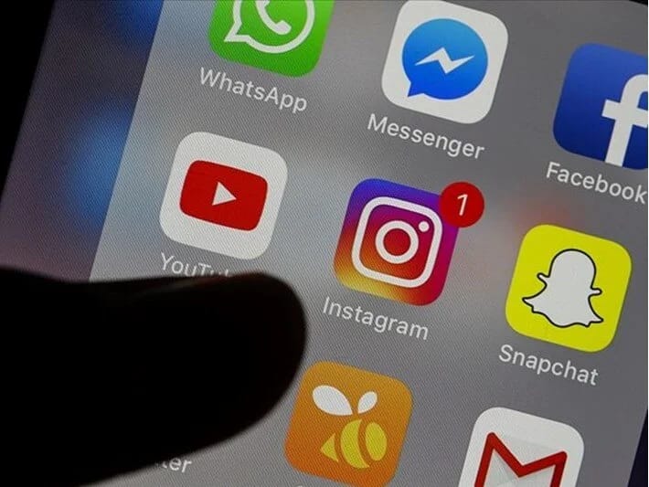 Avstraliyadan sosial media üçün 16 yaş həddi: Parlament təsdiqləndi