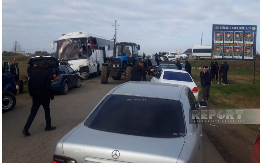 Naxçıvandan gələn avtobus Biləsuvarda 