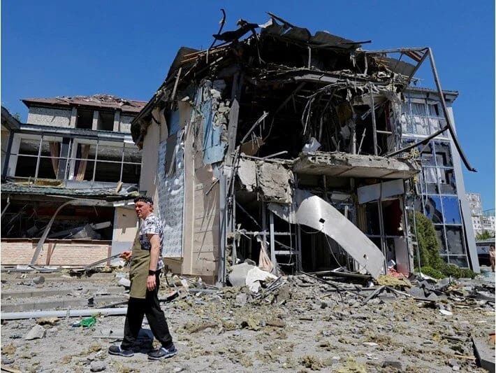 Rusiya Donetsk vilayətində iki kəndi nəzarətə götürüb