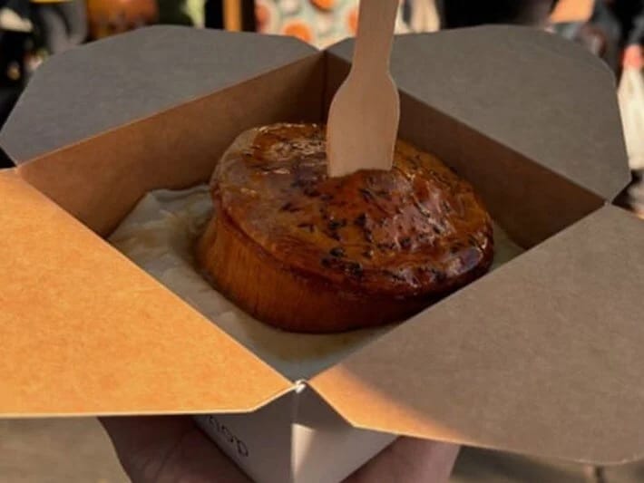 Məşhur aşpazın mikroavtobusu oğurlandı: 25 min sterlinq dəyərində piroqlar itdi! 