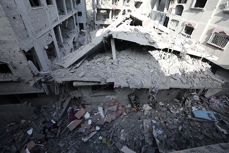 Qəzzada ölən fələstinlilərin sayı 44.580 nəfərə çatıb