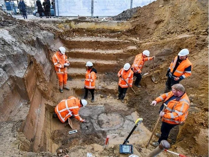 Romalı əsgərə aid 2000 illik ən qədim məzar tapılıb