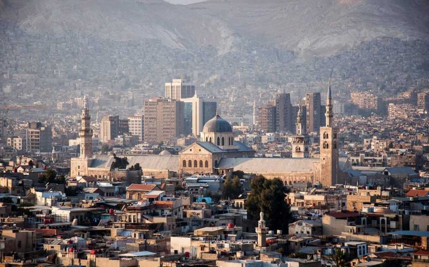 12 illik fasilədən sonra Fransa diplomatik missiyası Dəməşqə gəlib