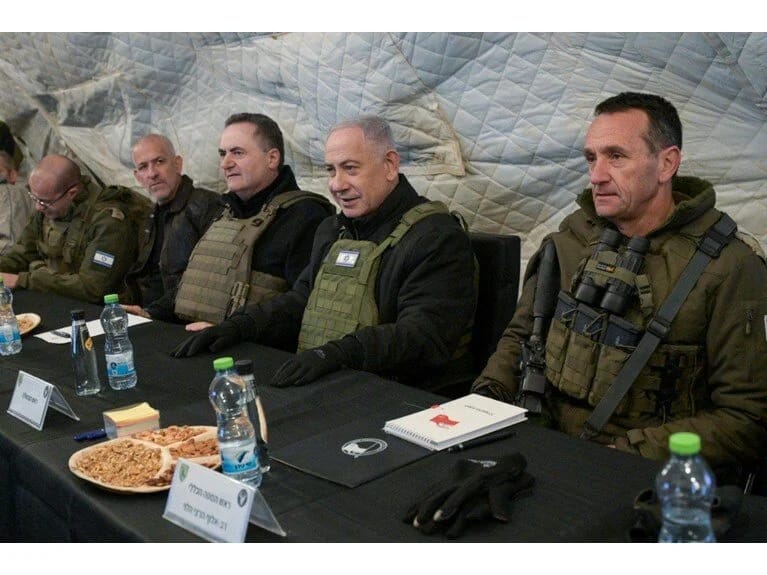 Netanyahu Hermon dağındakı bufer zonada: Həll tapılana qədər buradan ayrılmayacağıq