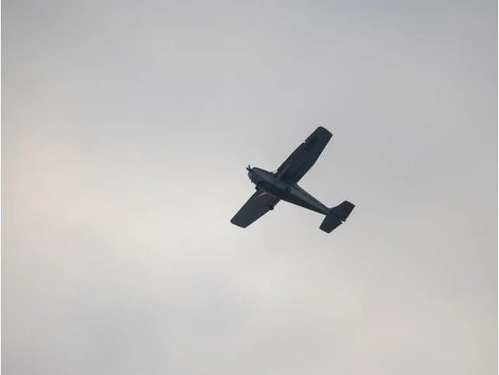 ABŞ-da kiçik təyyarə binanın üzərinə düşüb: 2 nəfər ölüb