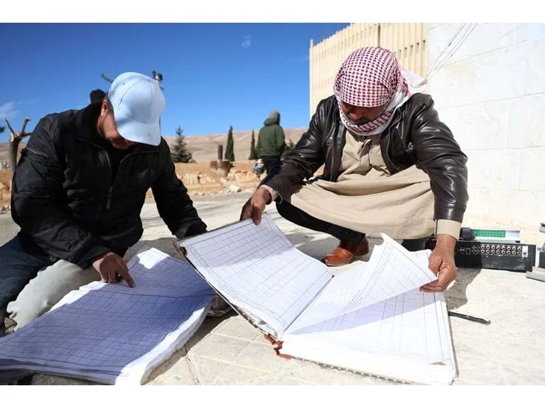 Rejim həbsxanasında məhbus qeydləri: Xalq itkinlərini axtarır