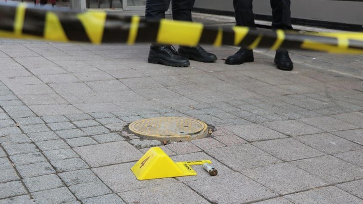 Türkiyədə növbəti qadın cinayəti - 17 günlük yaşam mübarizəsini itirdi